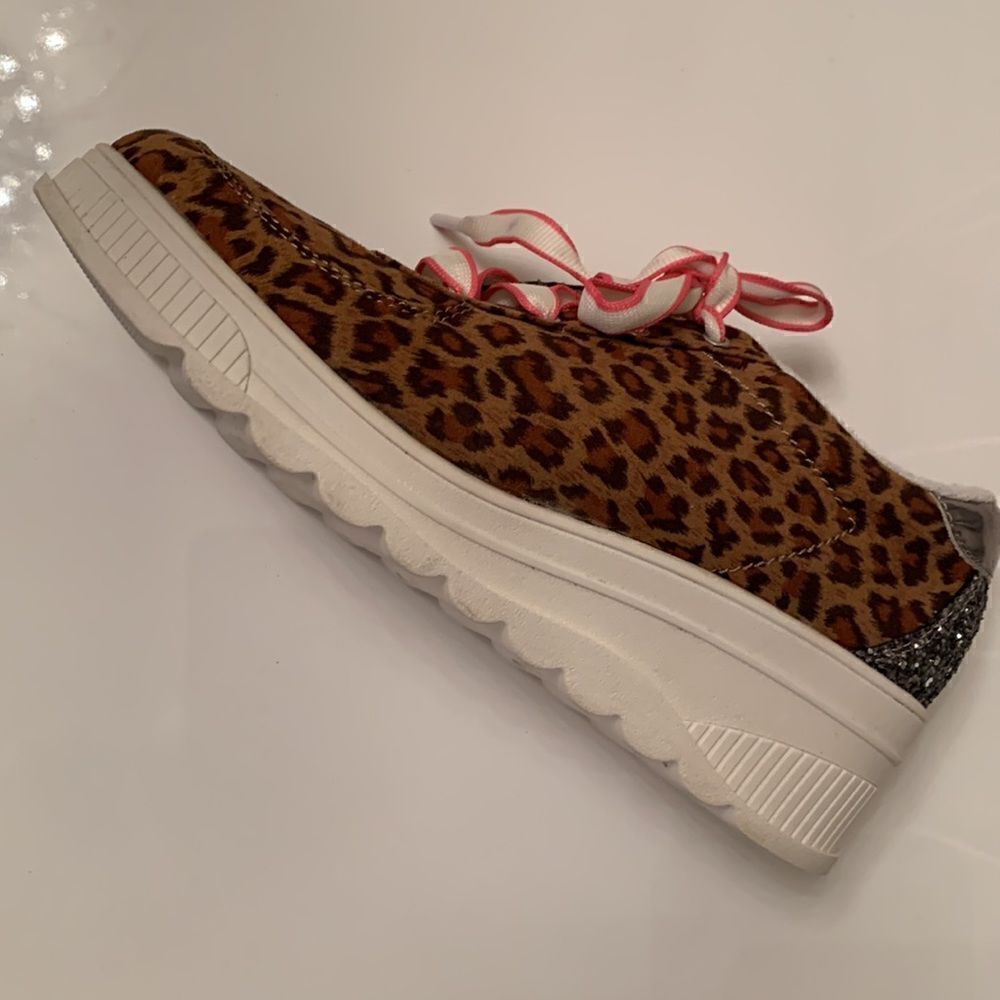 Steve Madden Faux Suede Enimal Print Platform Shoes Size 7